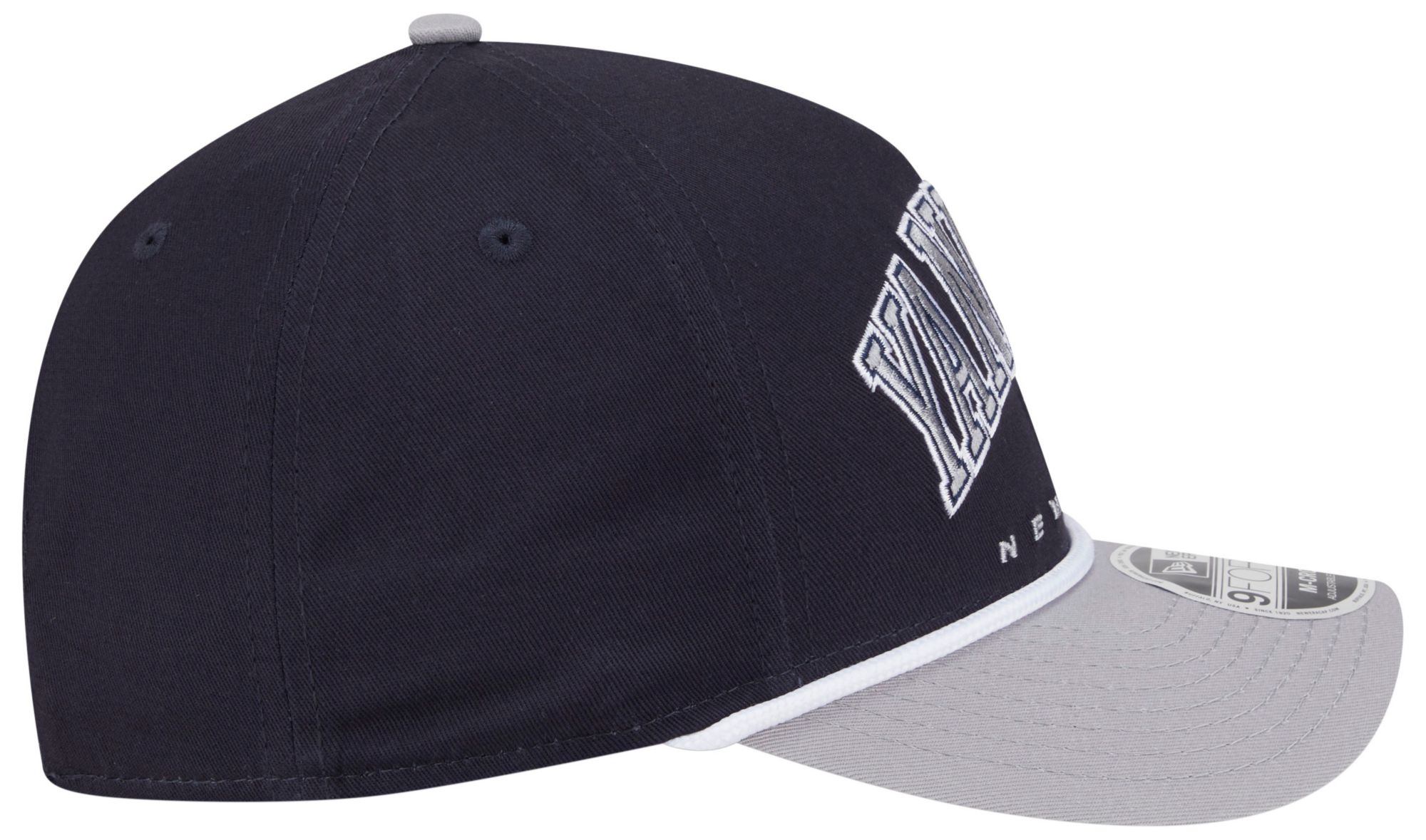 New Era Adult New York Yankees Navy Arch Meduim Crown 9Forty Adjustable Hat product image