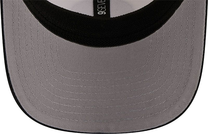 New Era Adult Pittsburgh Steelers Black Circle Patch 9Seventy Adjustable Hat product image
