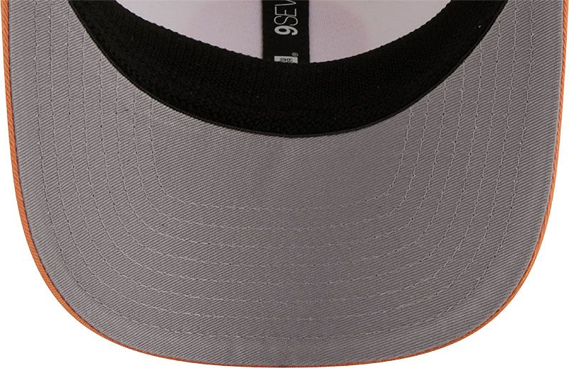 New Era Adult Tampa Bay Buccaneers Orange Circle Patch Throwback 9Seventy Adjustable Hat product image