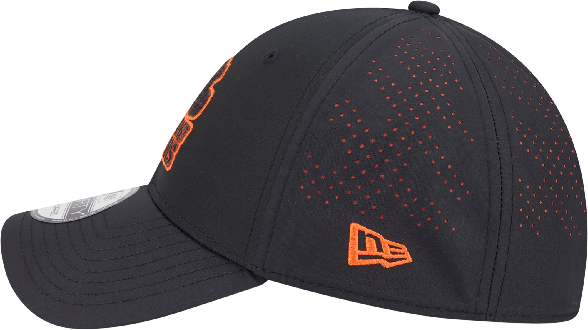New Era Adult Cleveland Browns Black Night 39Thirty Stretch Fit Hat product image