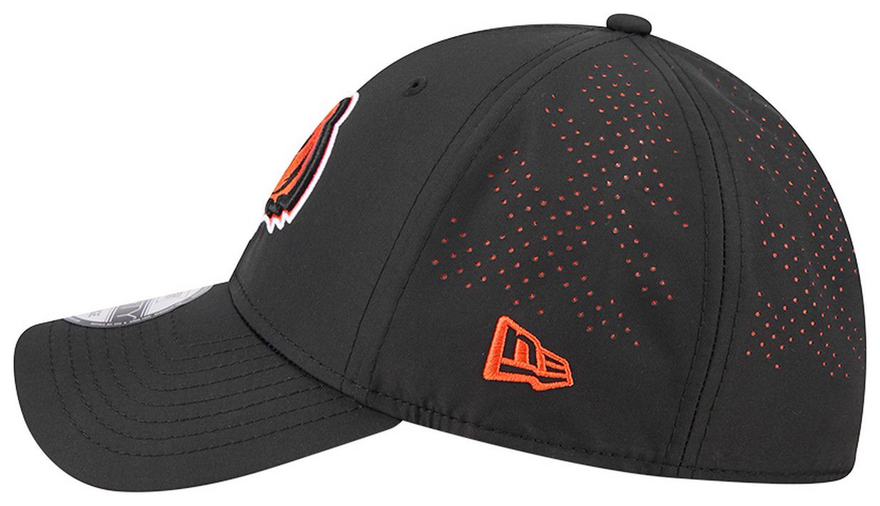 New Era Adult Cincinnati Bengals Black Night 39Thirty Stretch Fit Hat product image
