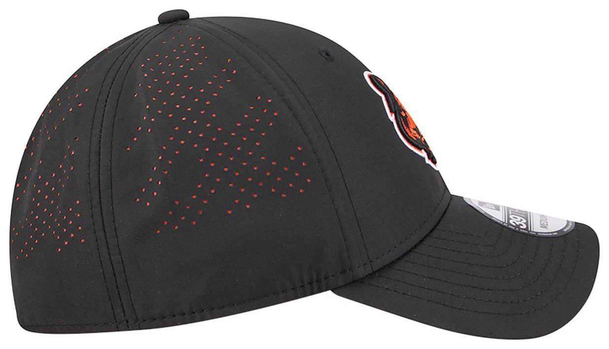 New Era Adult Cincinnati Bengals Black Night 39Thirty Stretch Fit Hat product image