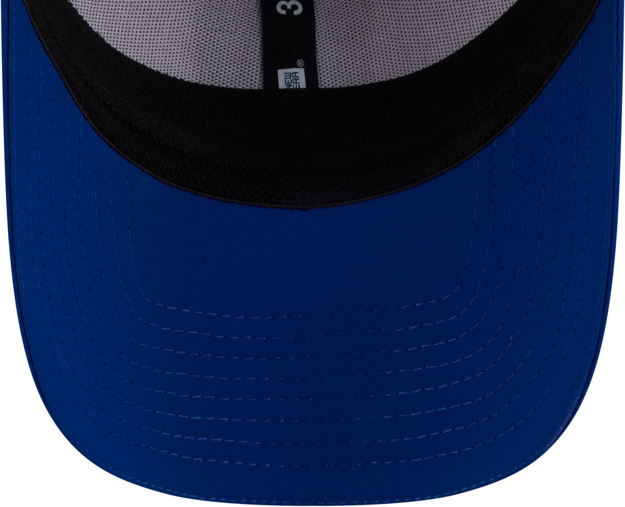 New Era Adult New York Giants Training Camp 2025 White 39Thirty Stretch Fit Hat product image