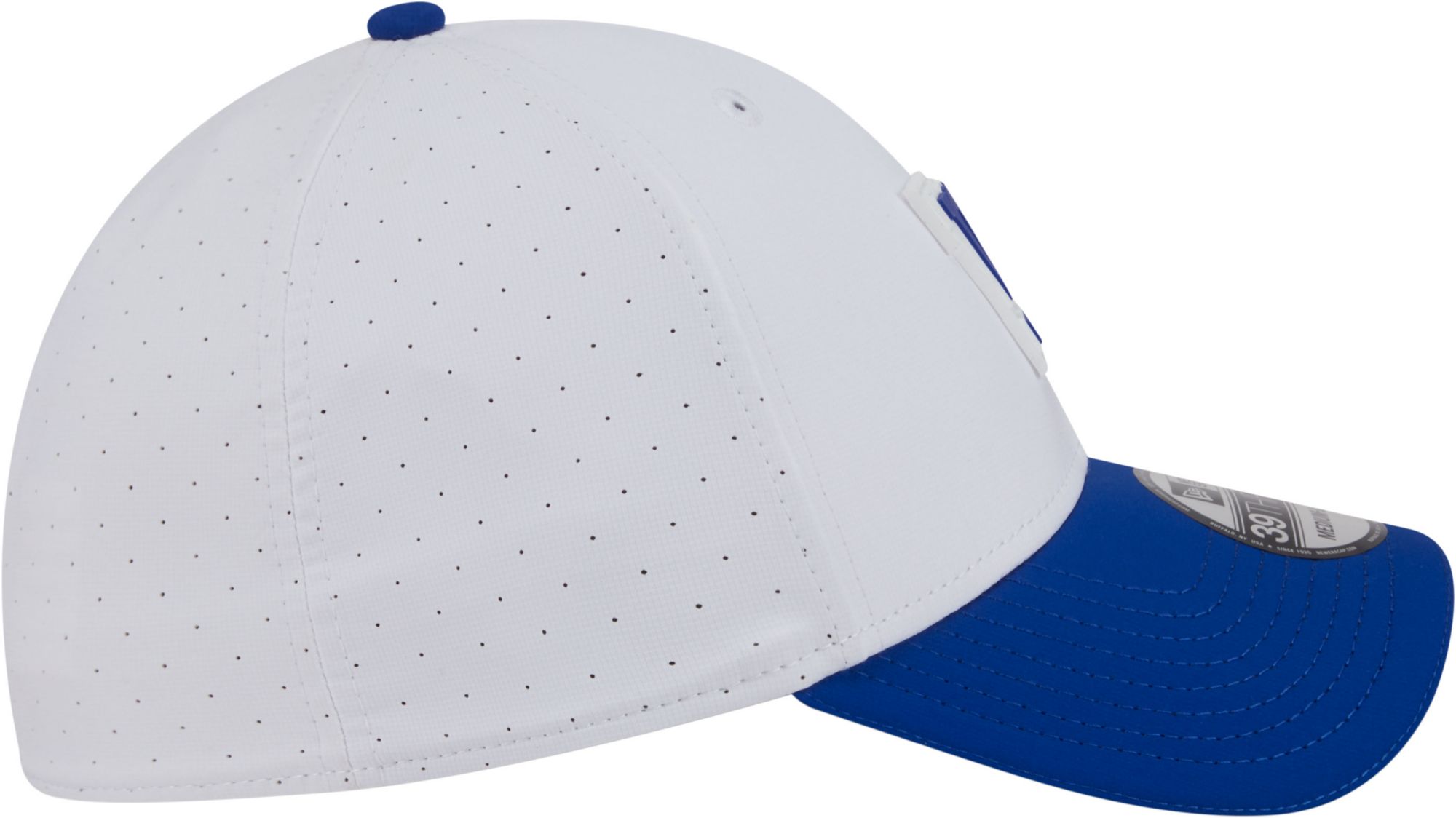 New Era Adult New York Giants Training Camp 2025 White 39Thirty Stretch Fit Hat product image