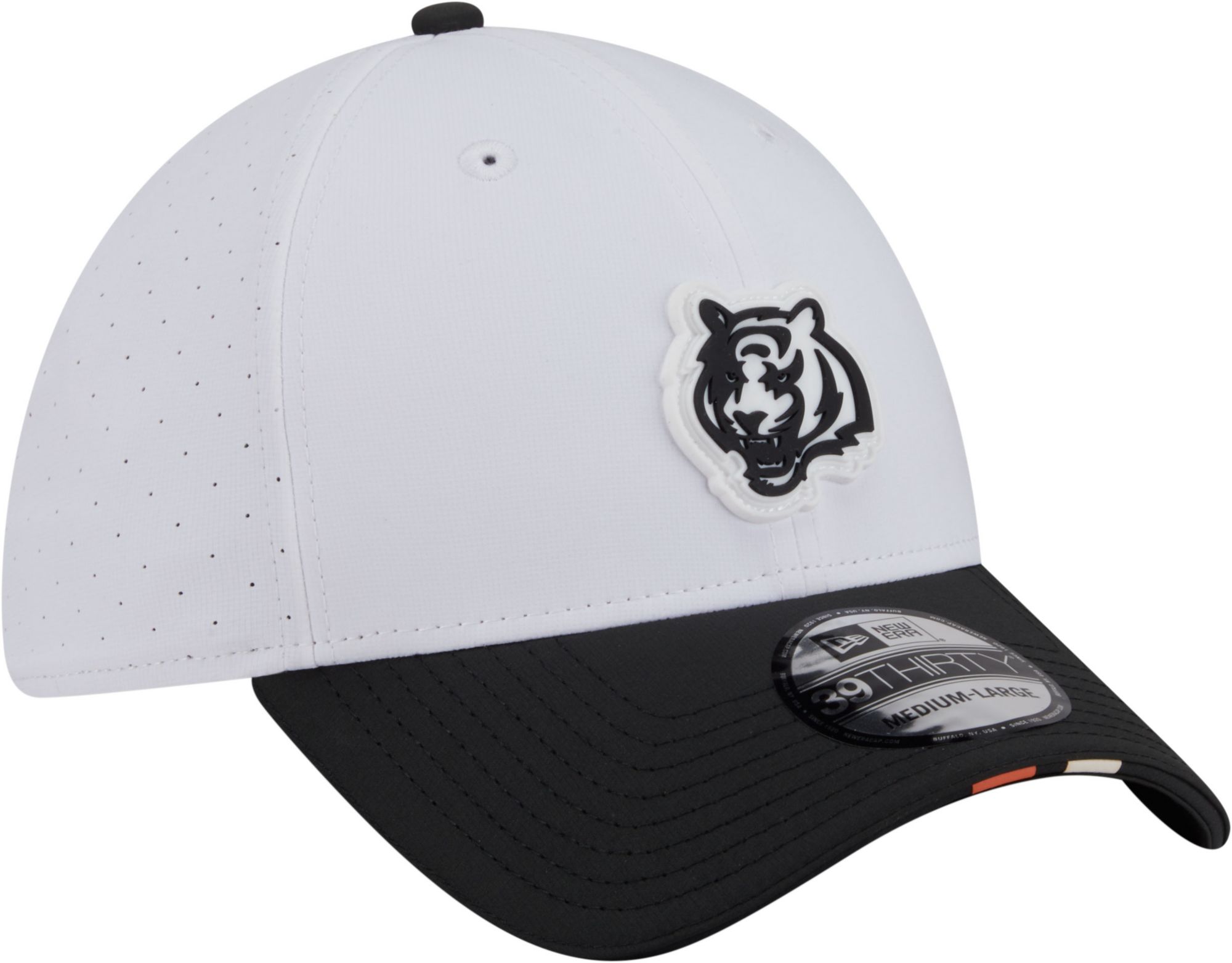 New Era Adult Cincinnati Bengals Training Camp 2025 White 39Thirty Stretch Fit Hat product image