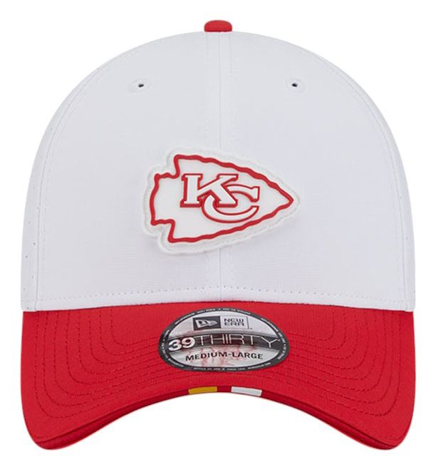 New Era Adult Kansas City Chiefs Training Camp 2025 White 39Thirty Stretch Fit Hat product image