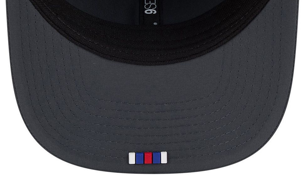 New Era Adult New York Giants Charcoal Sideline 9Seventy Adjustable Stretch-Snap Hat product image