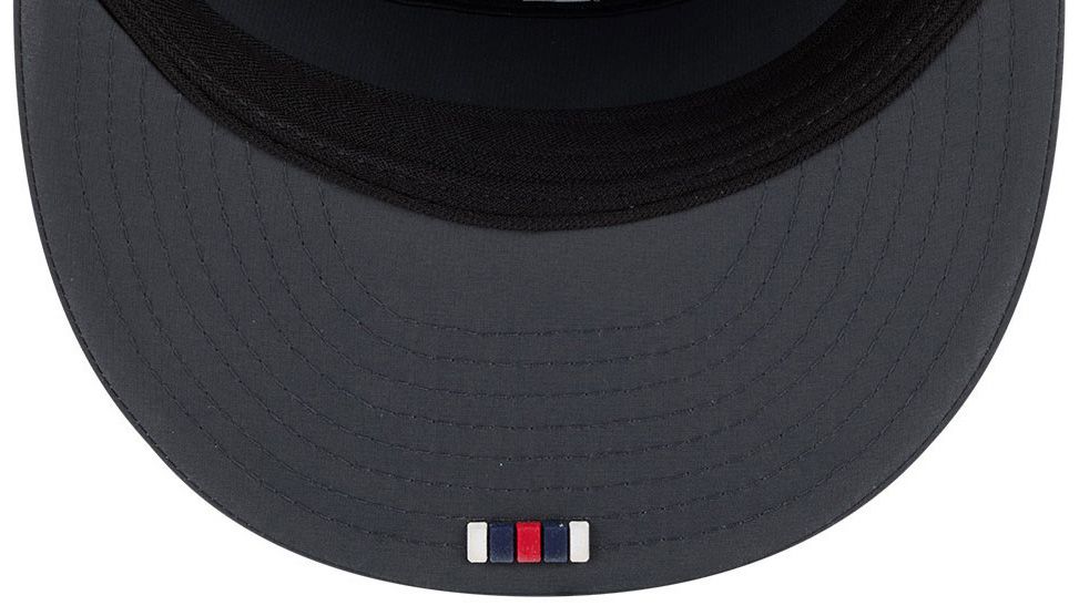 New Era Adult New England Patriots Charcoal Sideline 9Fifty Adjustable Snapback Hat product image