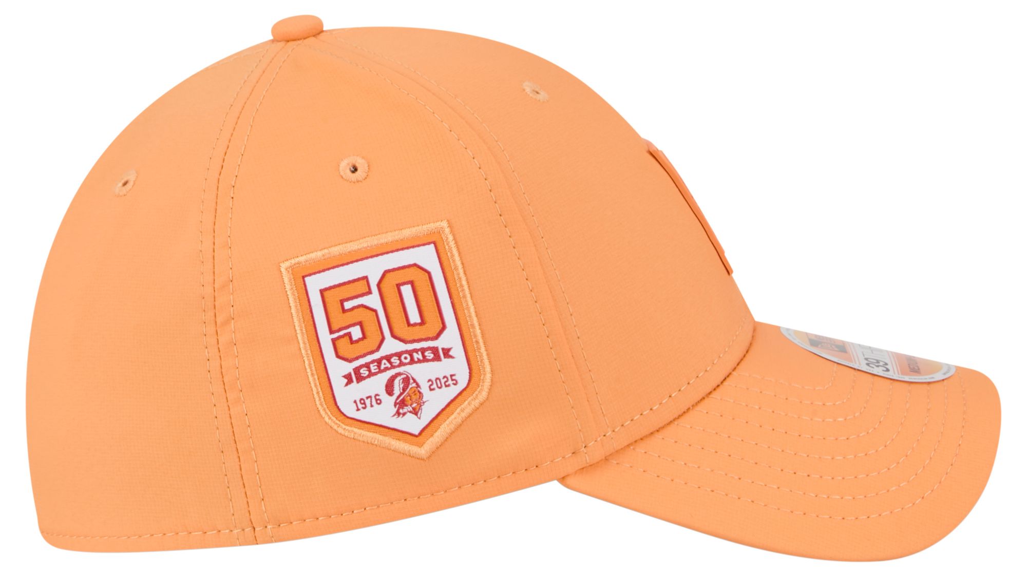New Era Adult Tampa Bay Buccaneers Sideline 2025 Orange 39Thirty Stretch Fit Hat product image