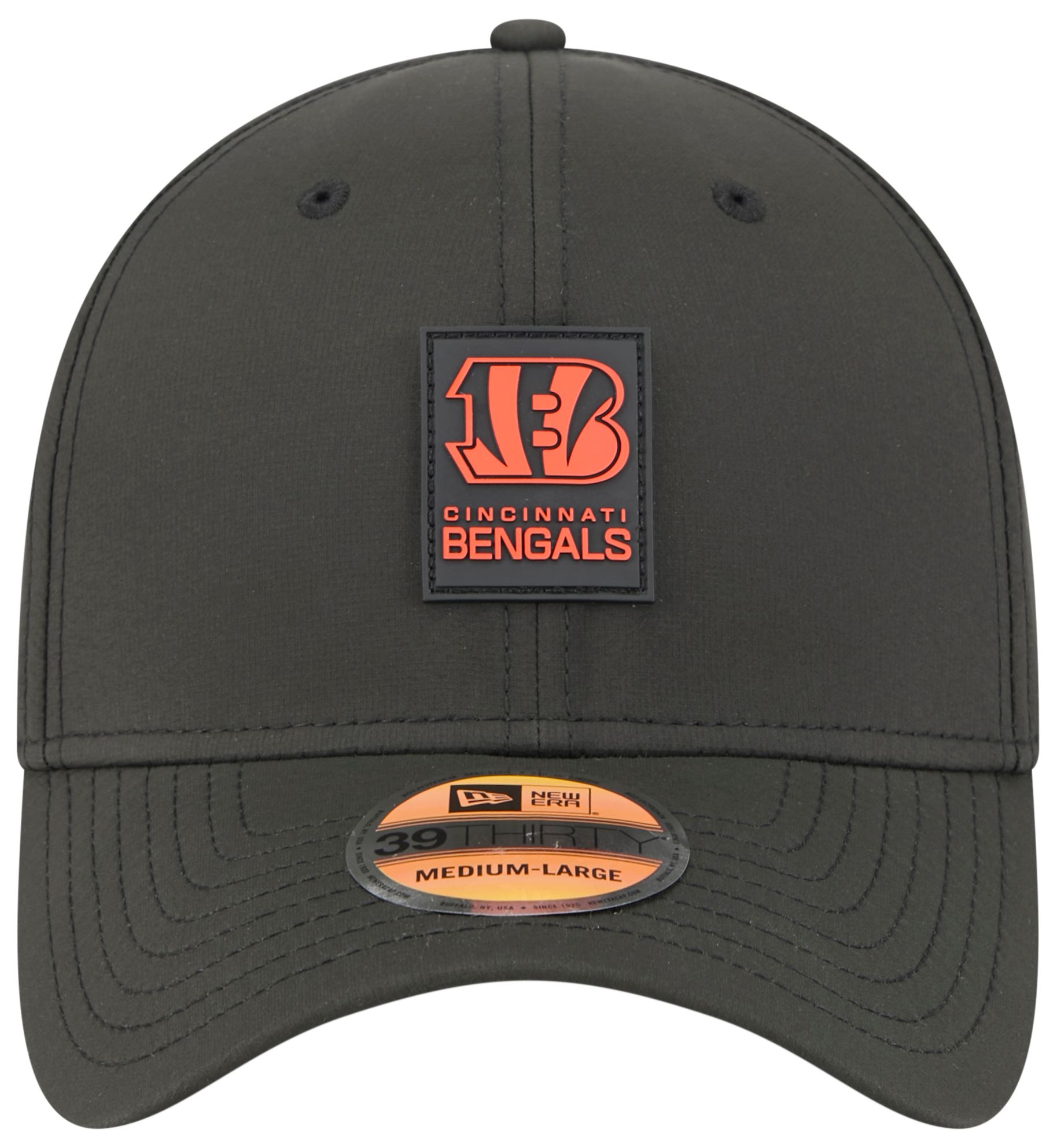 New Era Adult Cincinnati Bengals Sideline 2025 Black 39Thirty Stretch Fit Hat product image