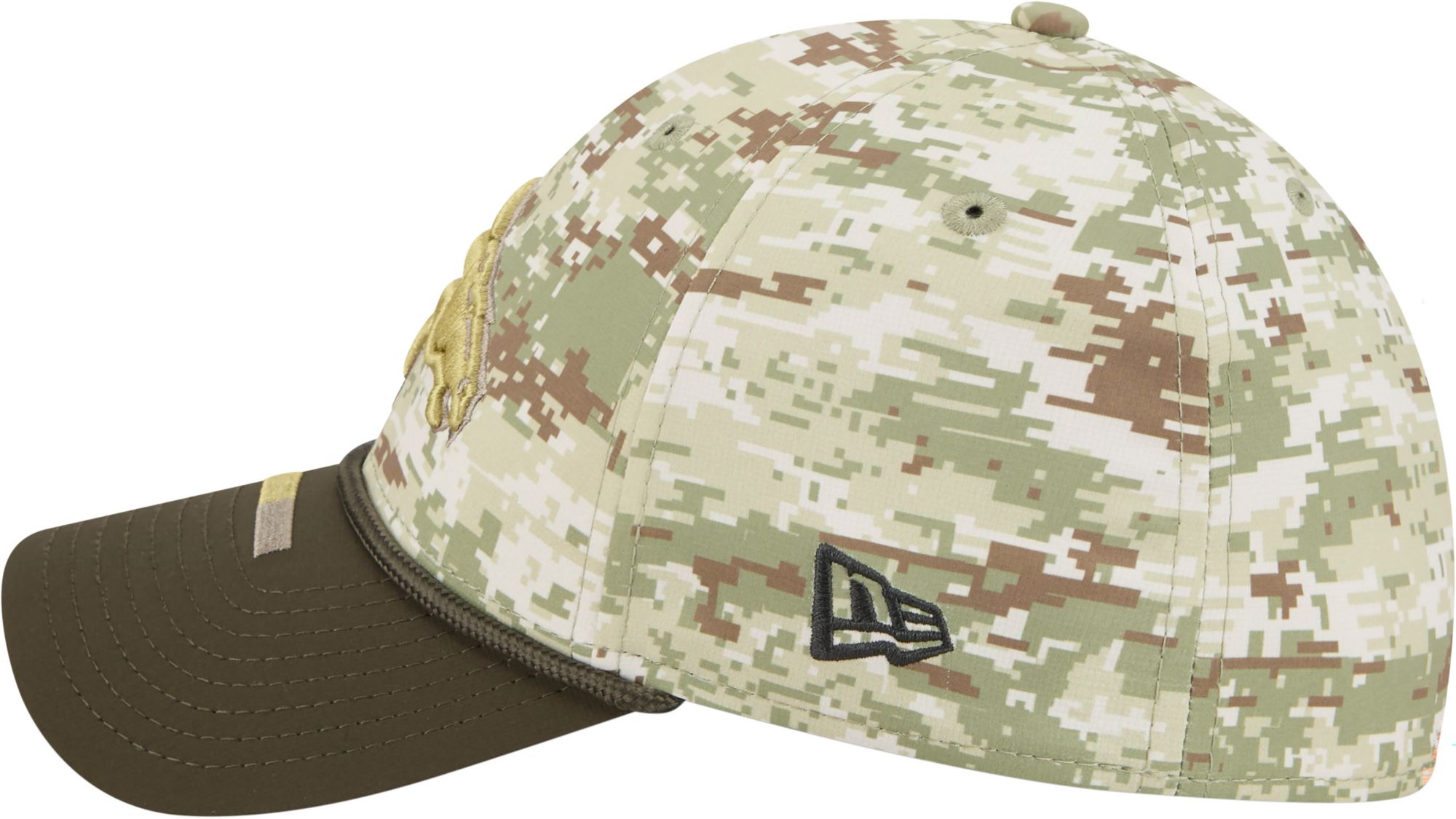 New Era Adult Denver Broncos Camo Salute To Service 2025 39Thirty Stretch Fit Hat product image