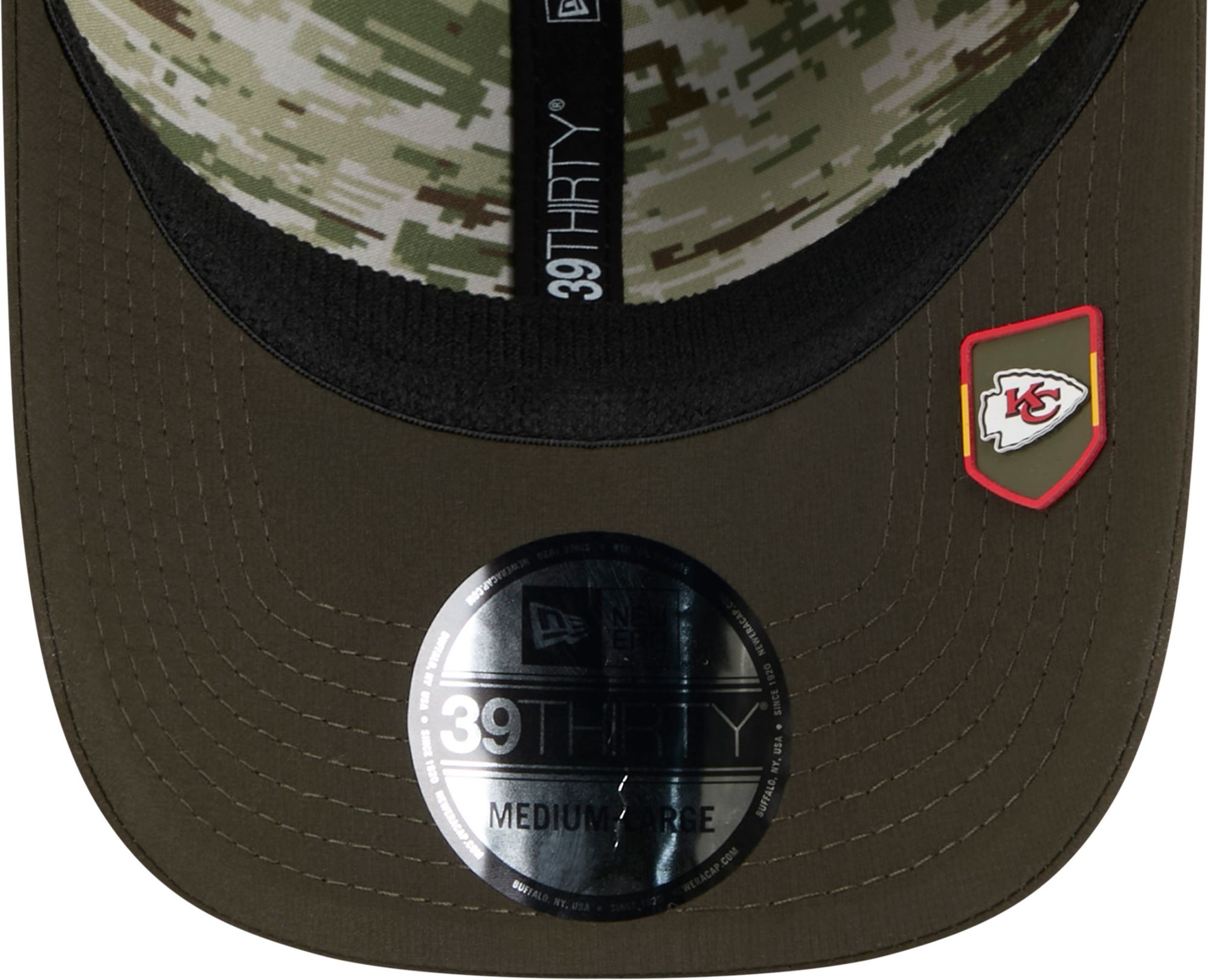 New Era Adult Kansas City Chiefs Dark Moss Salute To Service 2025 39Thirty Stretch Fit Hat product image