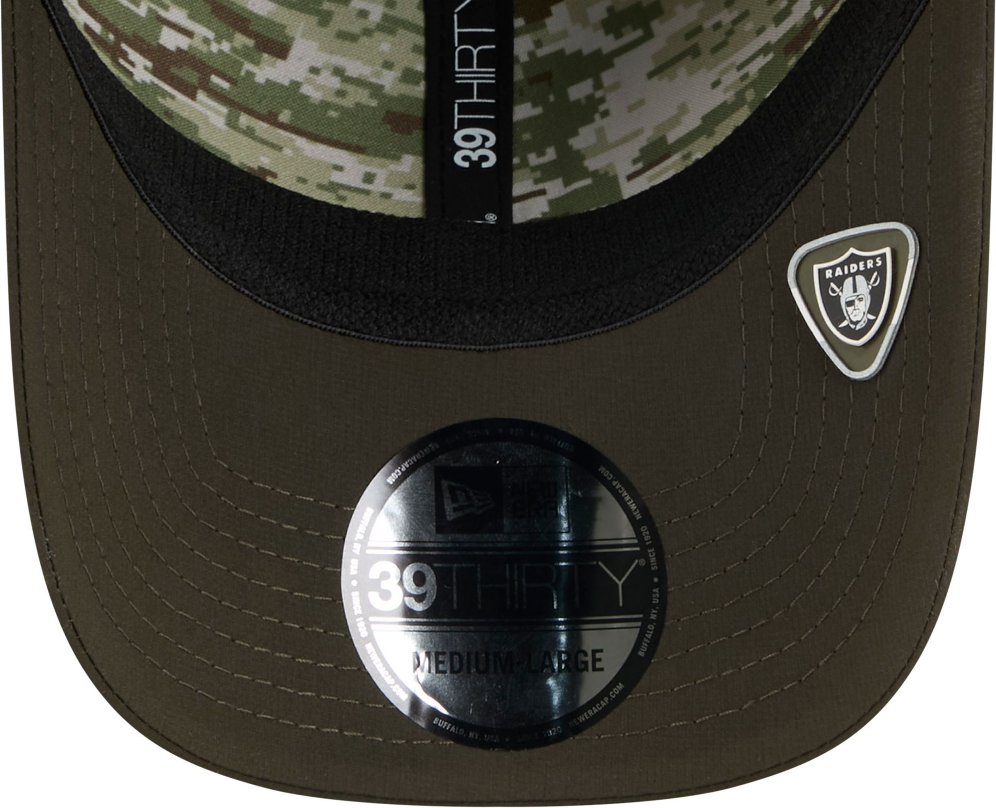 New Era Adult Las Vegas Raiders Dark Moss Salute To Service 2025 39Thirty Stretch Fit Hat product image