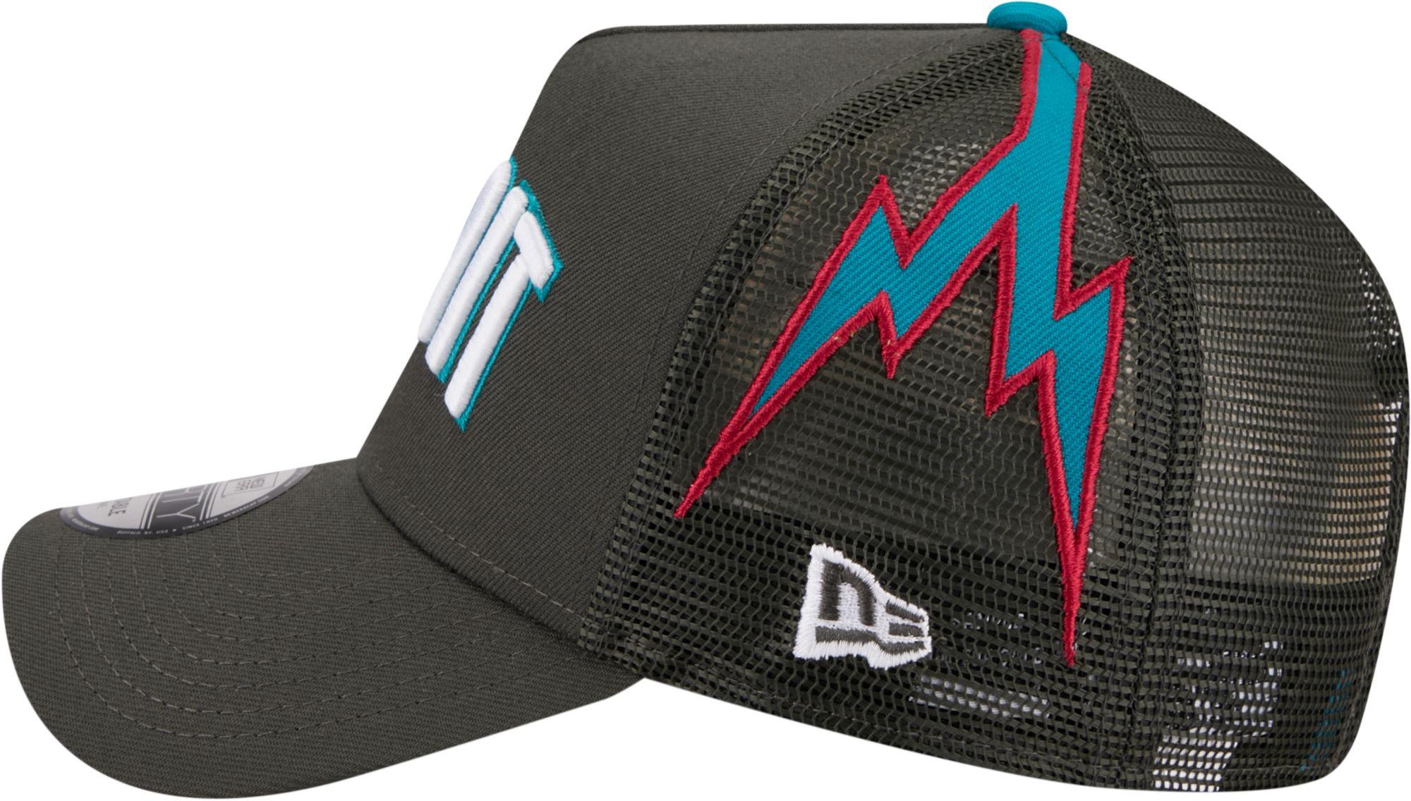 New Era Adult 2025-26 City Edition Detroit Pistons 9Forty Logo Trucker Hat product image