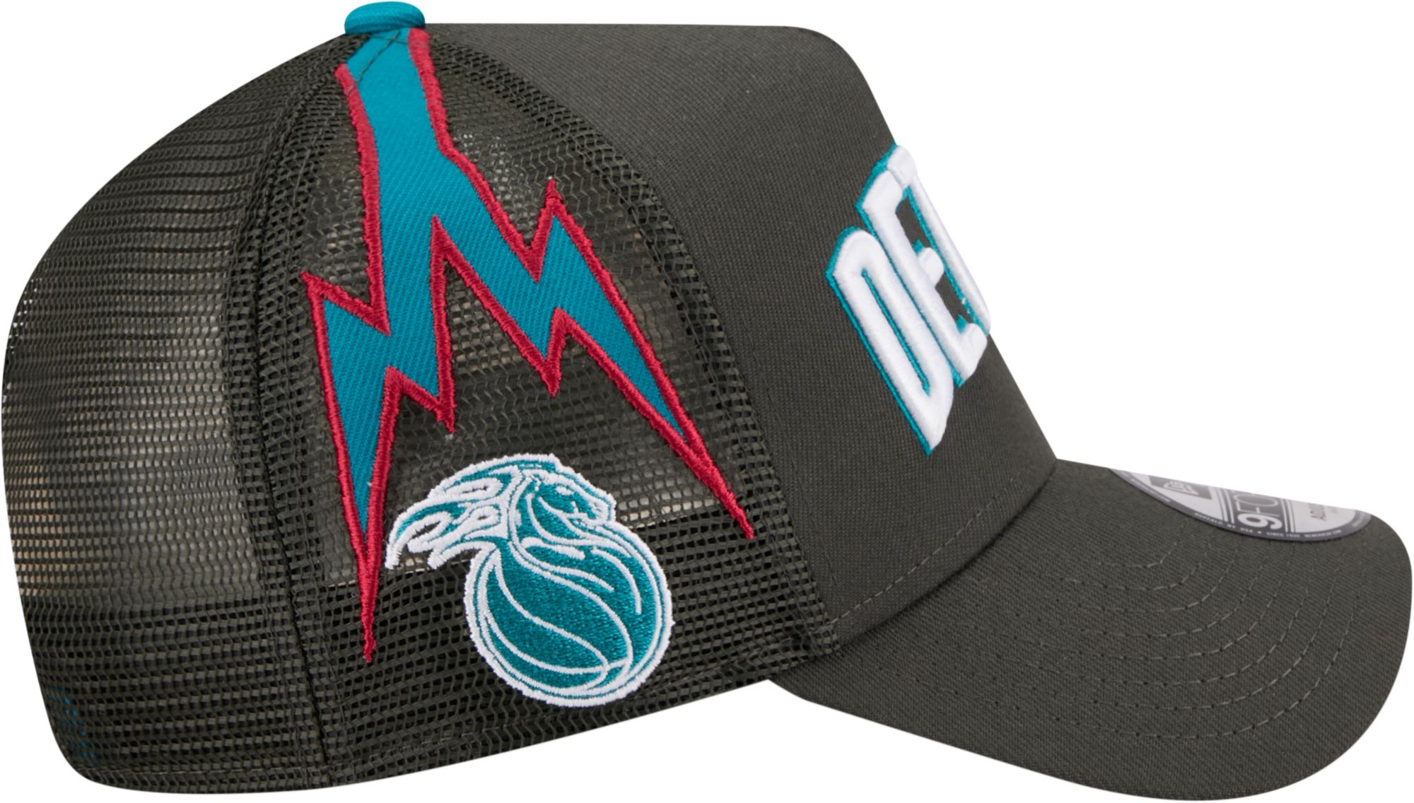 New Era Adult 2025-26 City Edition Detroit Pistons 9Forty Logo Trucker Hat product image