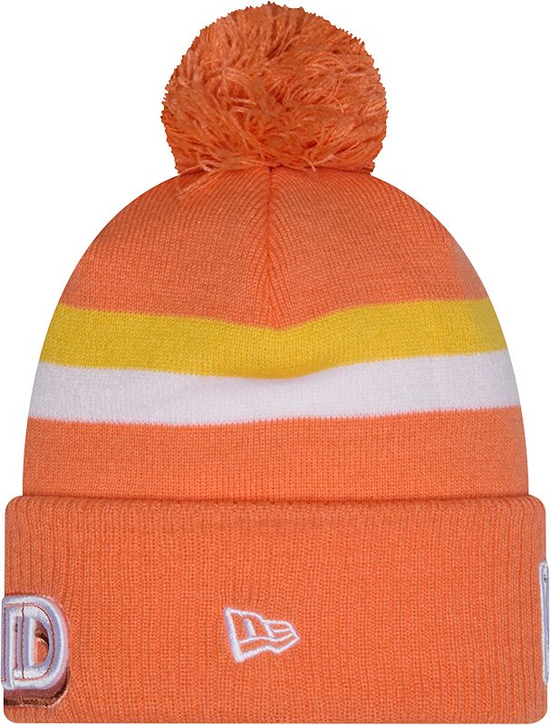 New Era Youth 2025-26 City Edition Cleveland Cavaliers Logo Pom Knit Beanie product image