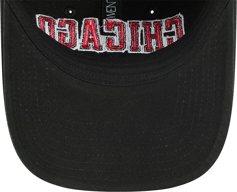 New Era Adult Chicago Bulls Black Statement 9Twenty Adjustable Hat product image
