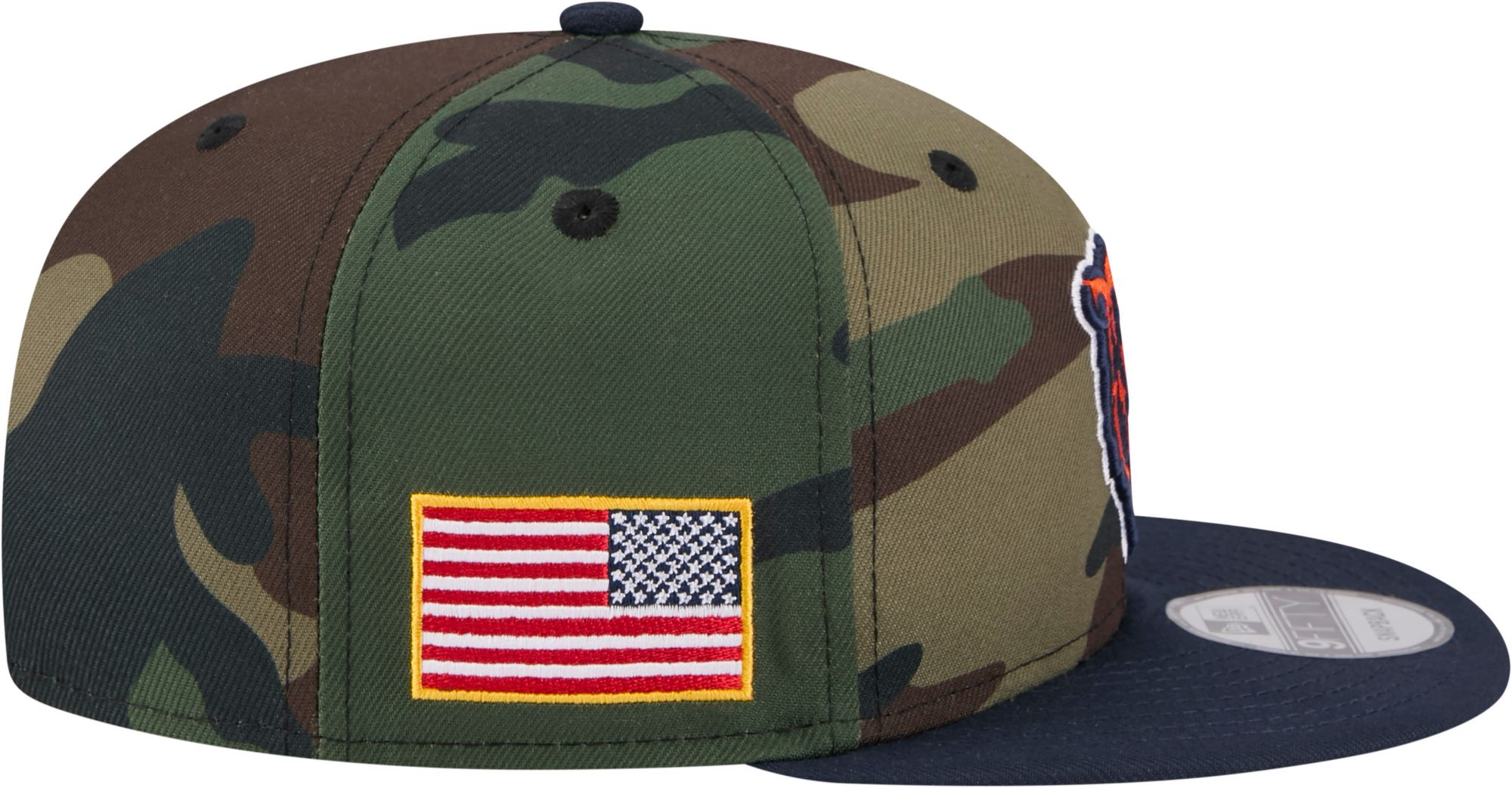 New Era Adult Chicago Bears Camo Salute To Service 2025 9Fifty Adjustable Snapback Hat product image