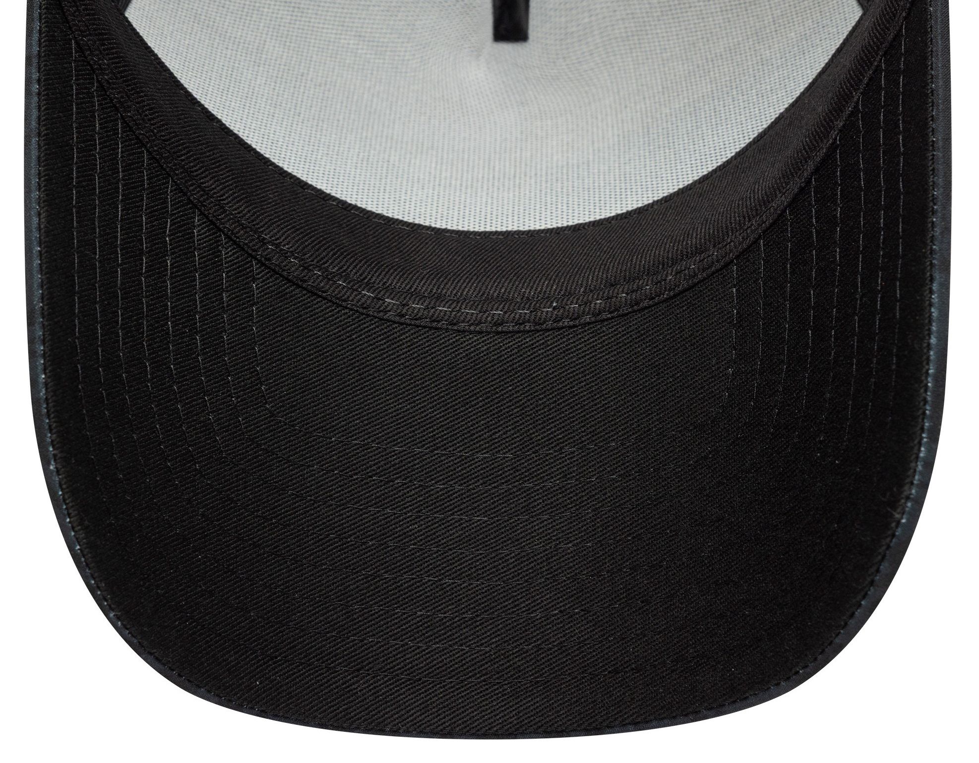 New Era Adult Manchester United Black Away Trucker Hat product image