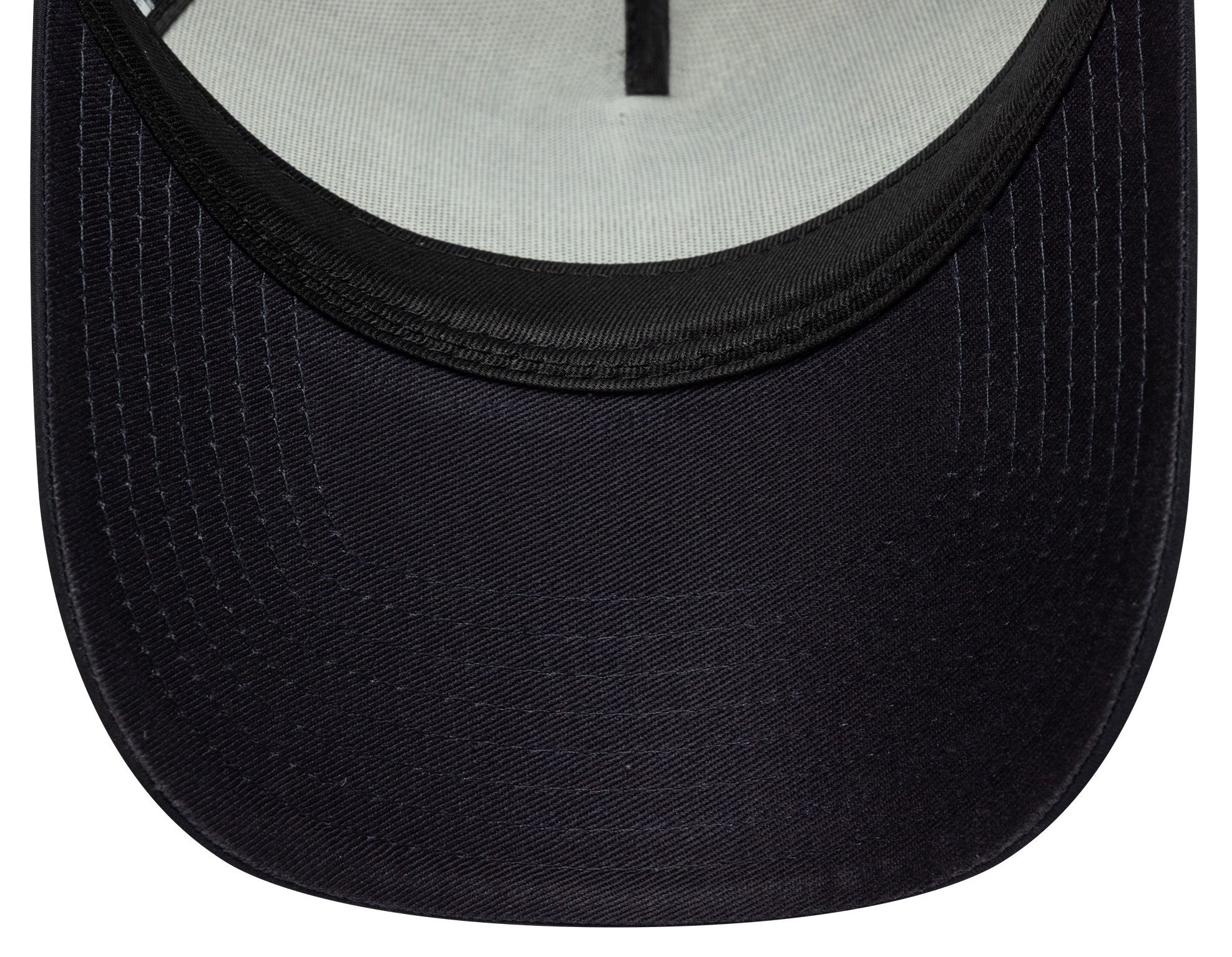 New Era Adult Tottenham Hotspur Navy Alternate Wordmark Trucker Hat product image