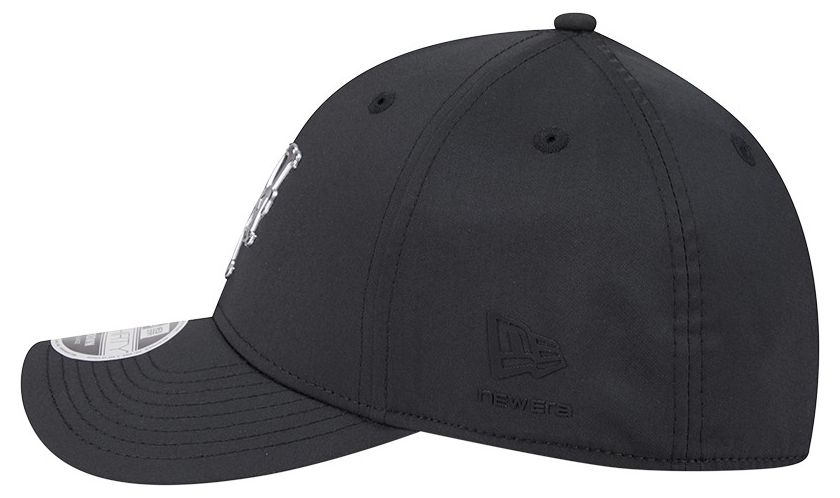 New Era Adult New York Mets Black Metallic 39Thirty Stretch Fit Hat product image
