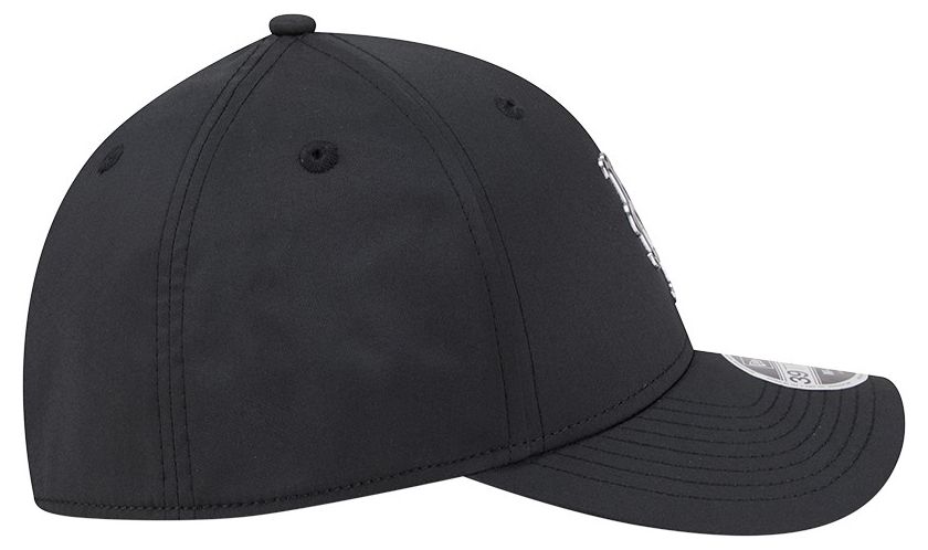New Era Adult New York Mets Black Metallic 39Thirty Stretch Fit Hat product image