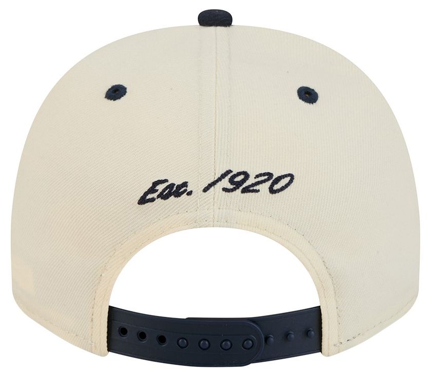 New Era Adult Chicago Bears White Arched 9Fifty Adjustable Hat product image
