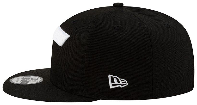 New Era Adult Utah Jazz Black B&W Logo 9Fifty Adjustable Snapback Hat product image