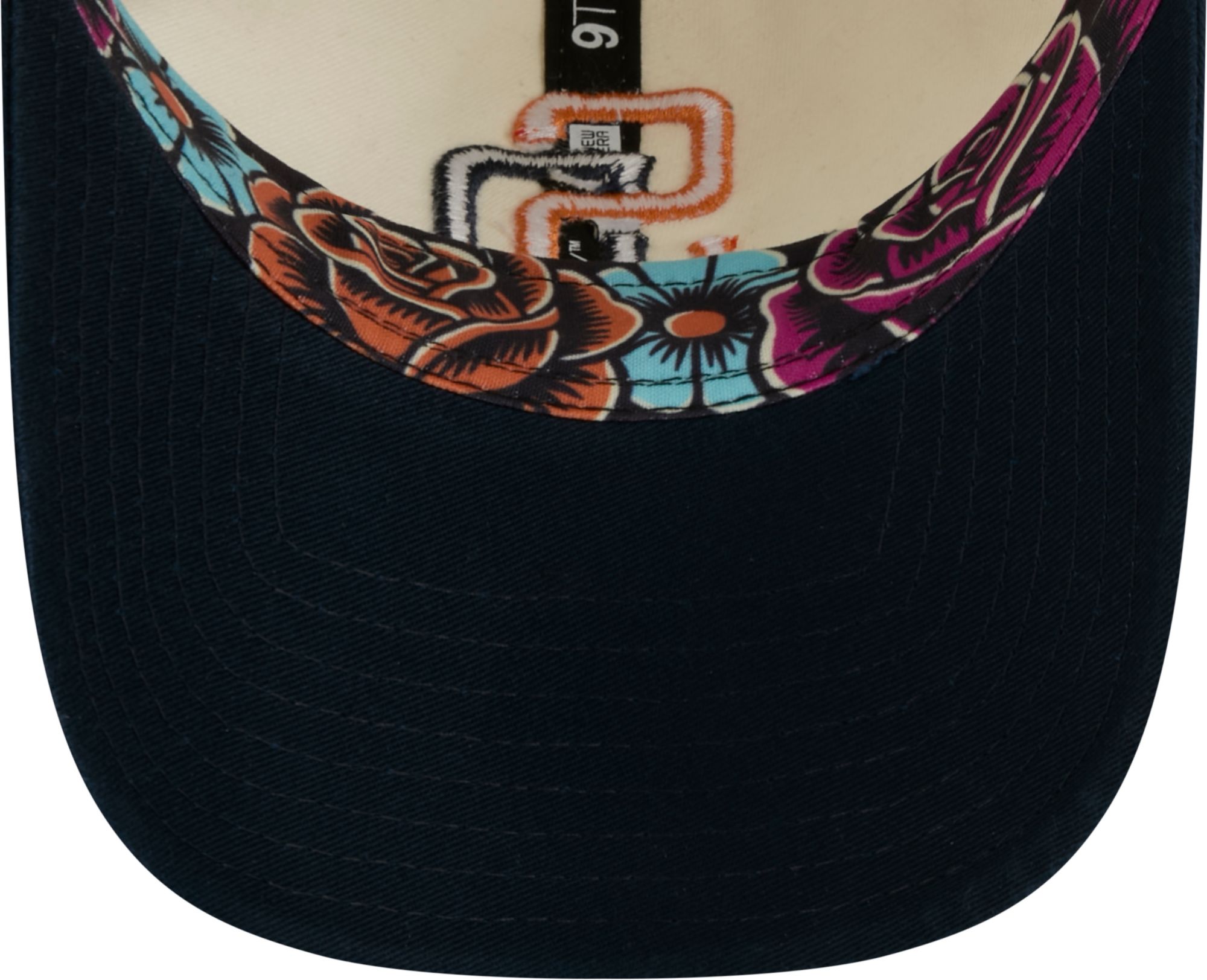New Era Adult San Diego Padres 2026 City Connect 9Twenty Adjustable Hat product image