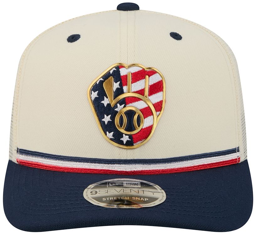 New Era Adult Milwaukee Brewers 4th of July 9Seventy Adjustable Stretch-Snap Trucker Hat product image