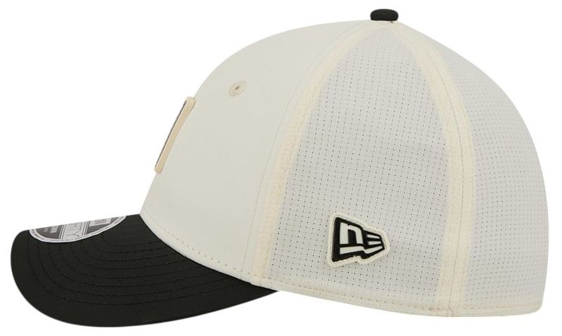 New Era Adult Las Vegas Raiders Training Camp 2026 39Thirty Stretch Fit Hat product image