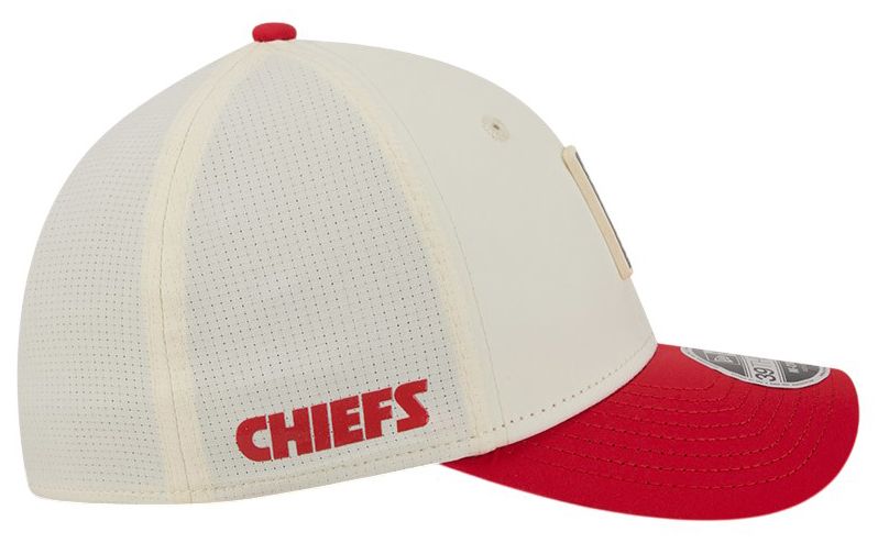 New Era Adult Kansas City Chiefs Training Camp 2026 39Thirty Stretch Fit Hat product image