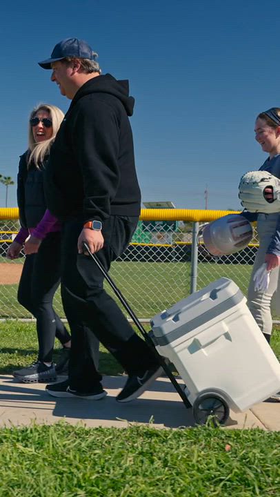 Igloo 60 Quart Latitude Roller Cooler product