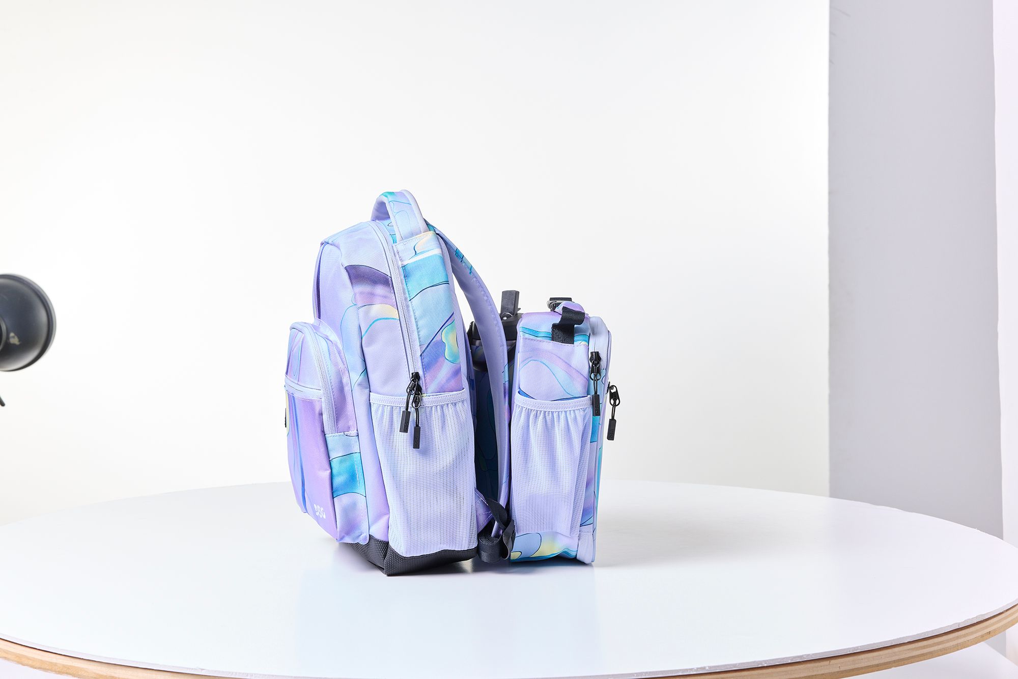 USCAPE Men's West Virginia Mountaineers Vintage Blue Stadium T-Shirt product image