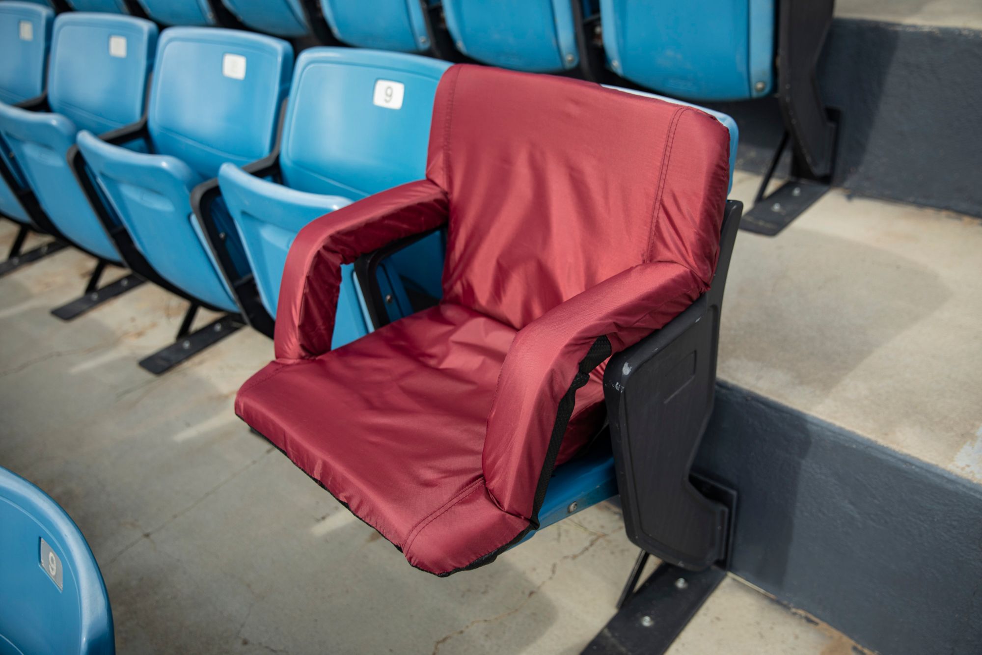 Picnic Time Los Angeles Angels Ventura Portable Reclining Stadium Seat product image