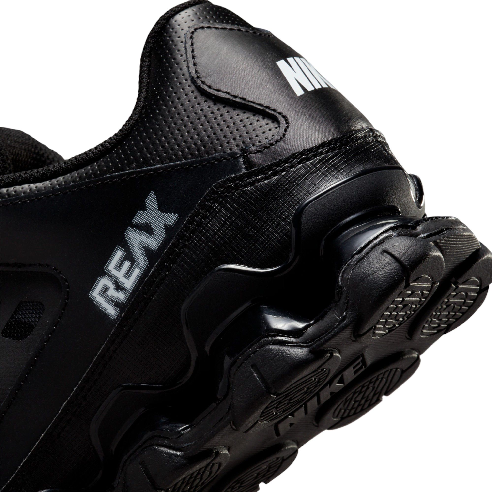 Nike Men's Reax 8 TR Shoes product image