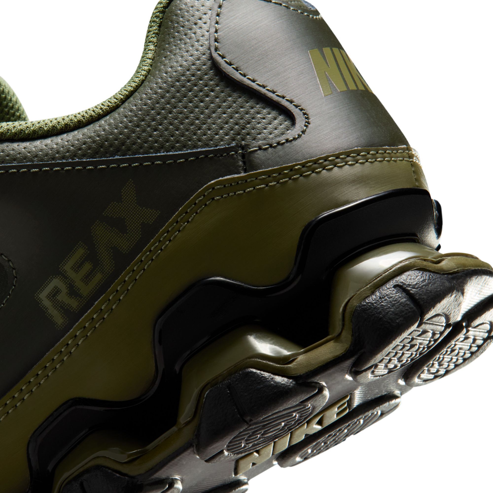 Nike Men's Reax 8 TR Shoes product image
