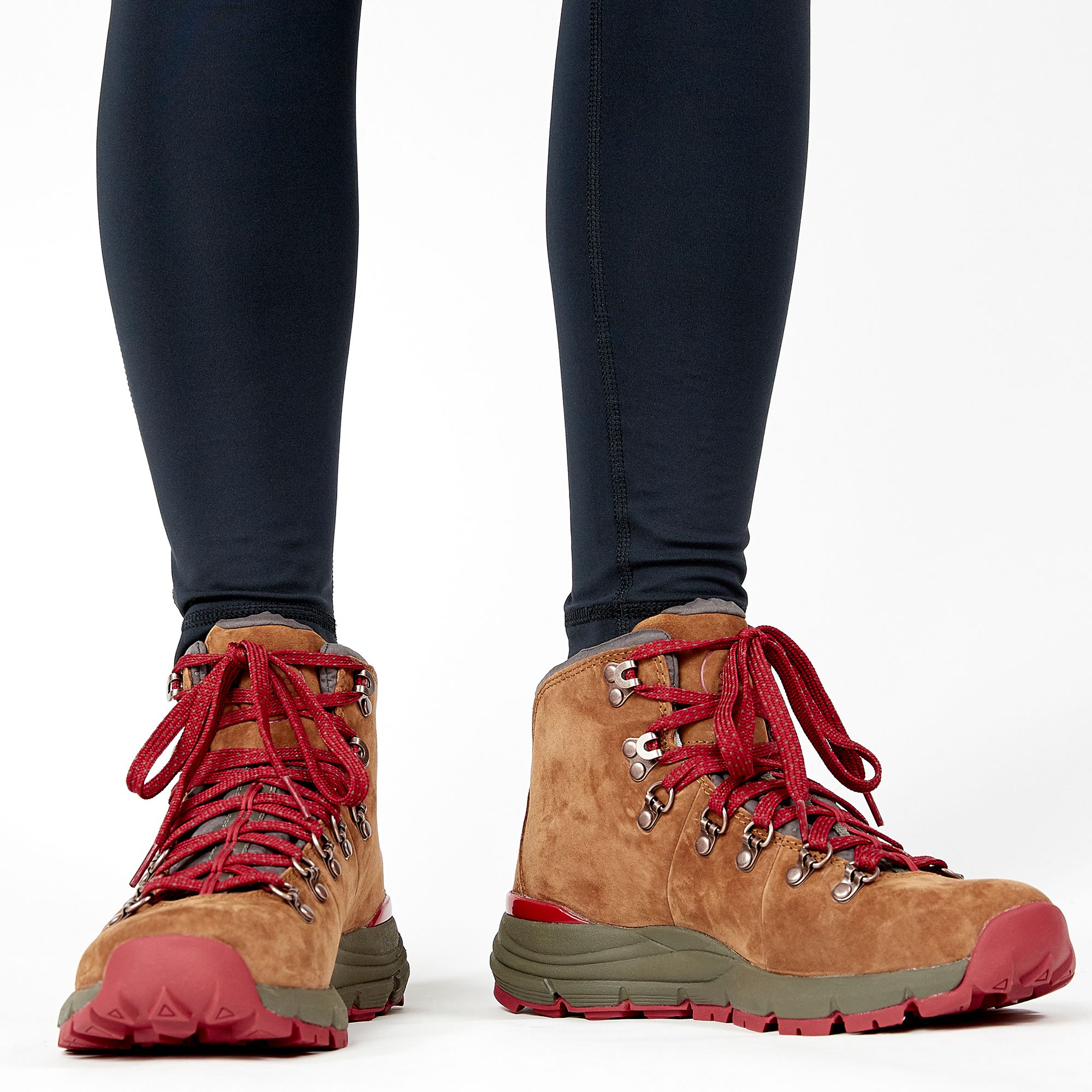 danner women's hiking footwear