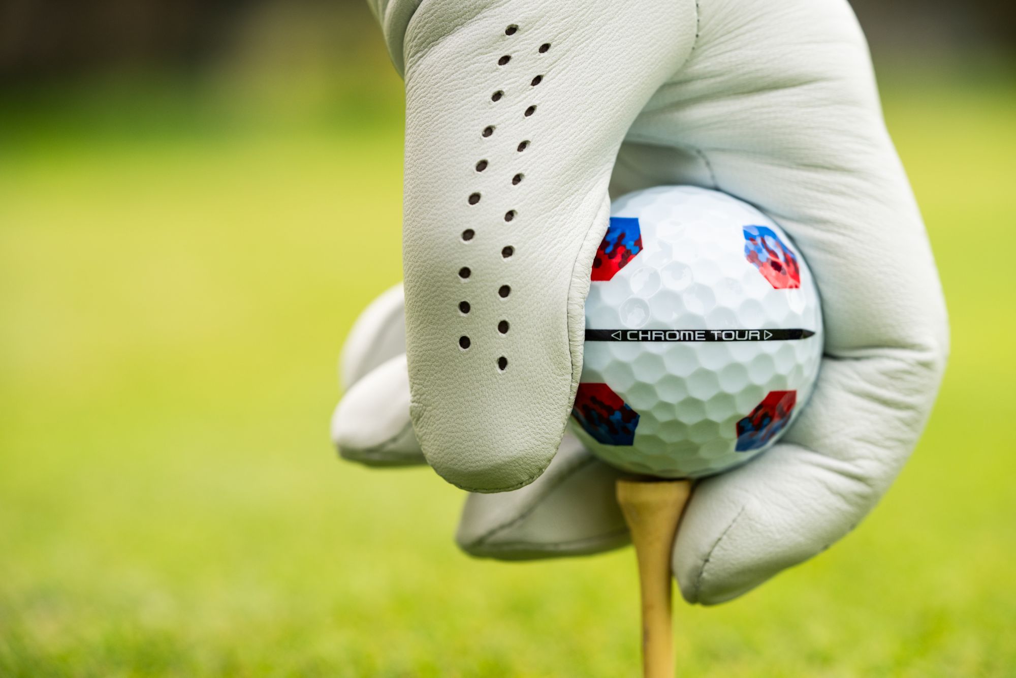 Callaway 2024 Chrome Tour TruTrack Golf Balls product image