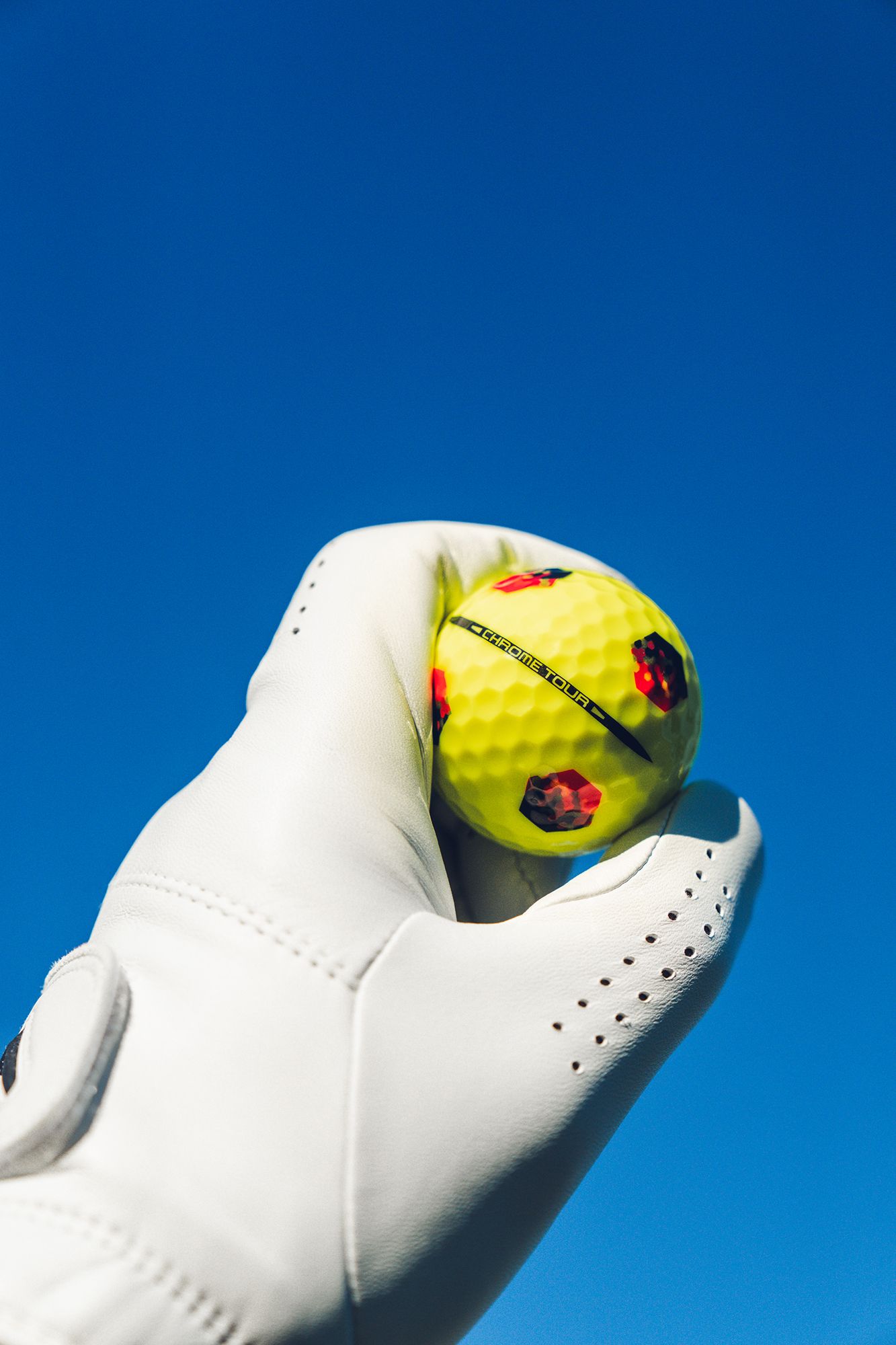 Callaway 2026 Chrome Tour TruTrack Golf Balls product image