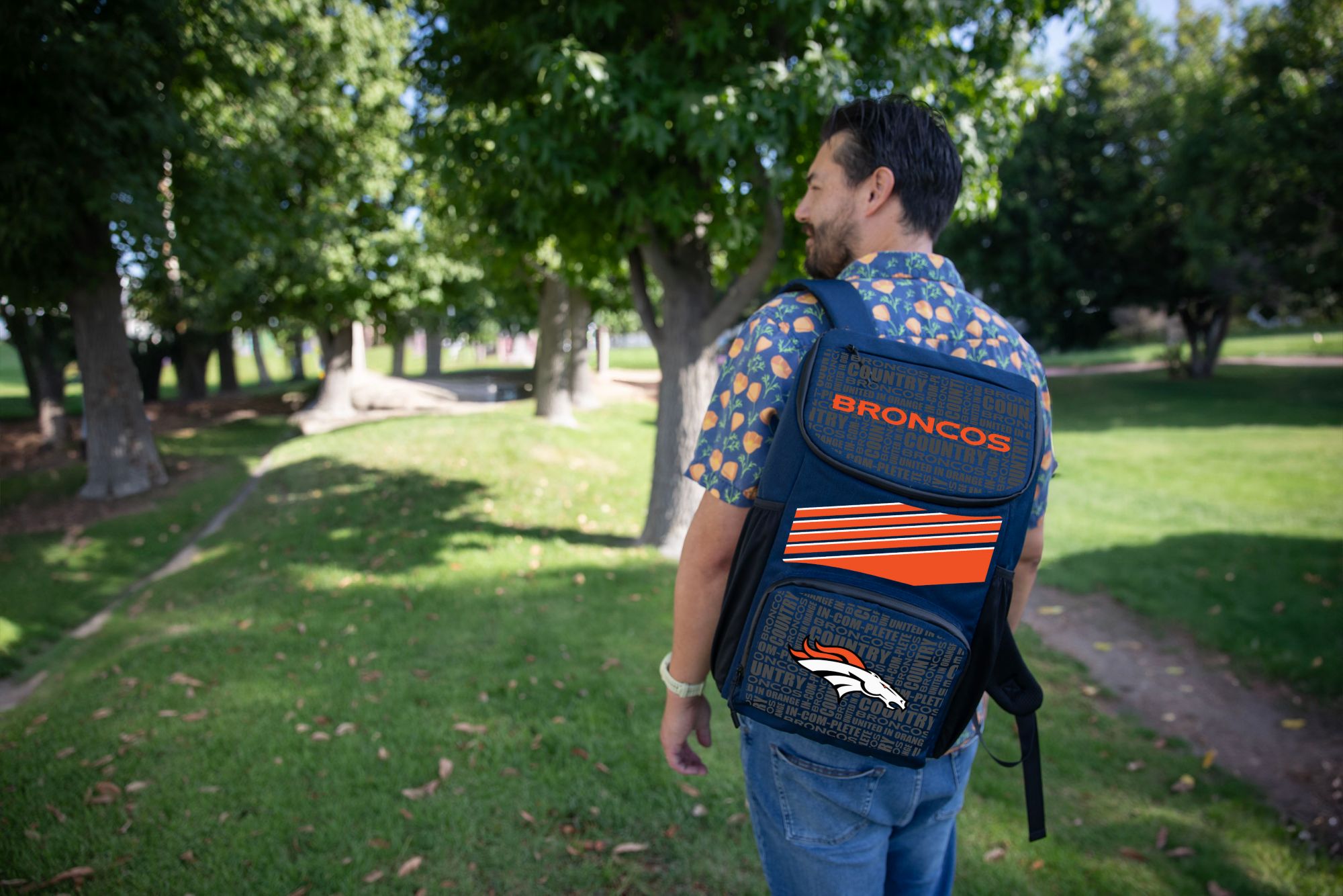 Picnic Time Denver Broncos LG Backpack Cooler product image
