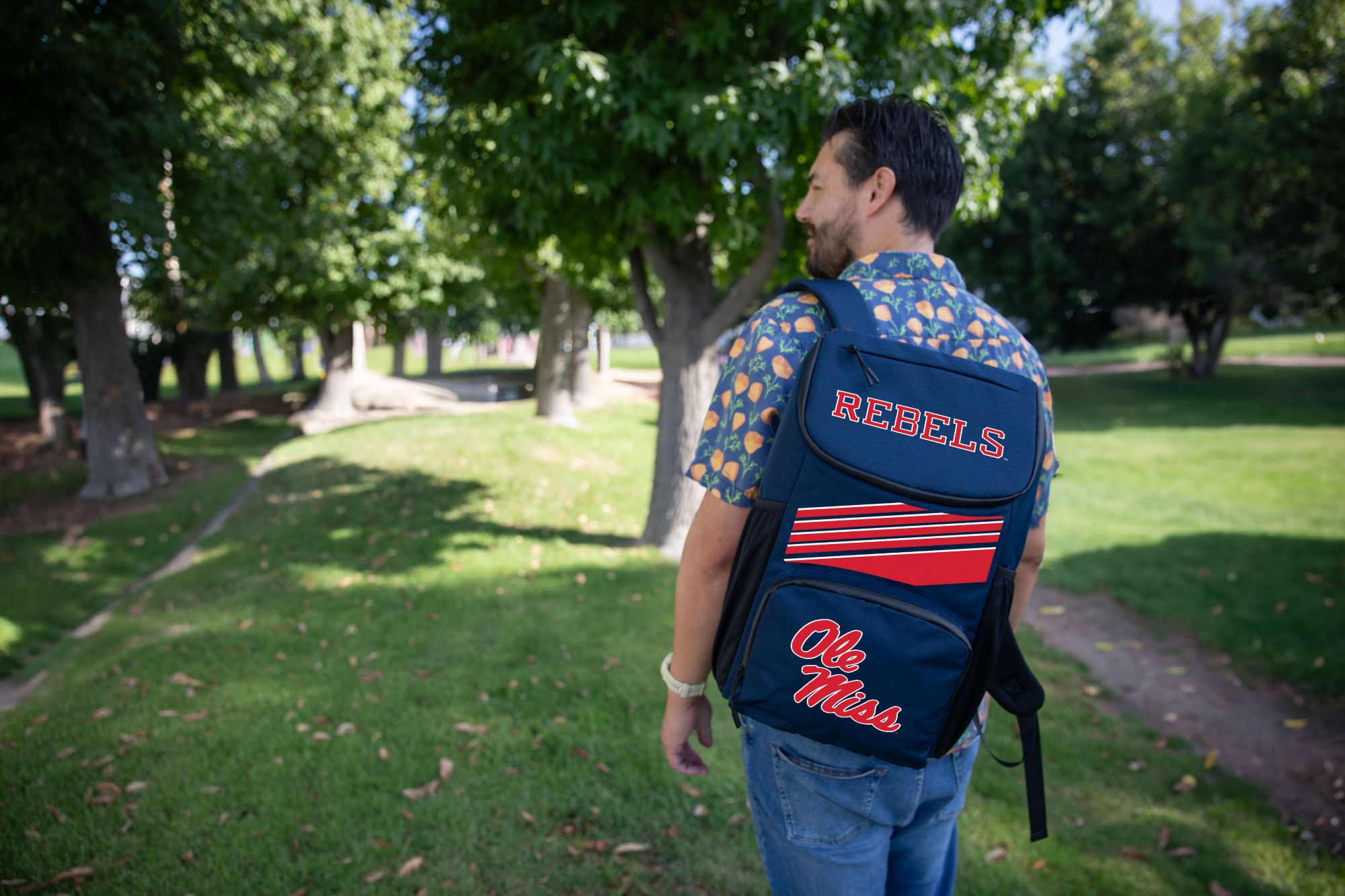 Picnic Time Ole Miss Rebels Large Backpack Cooler product image