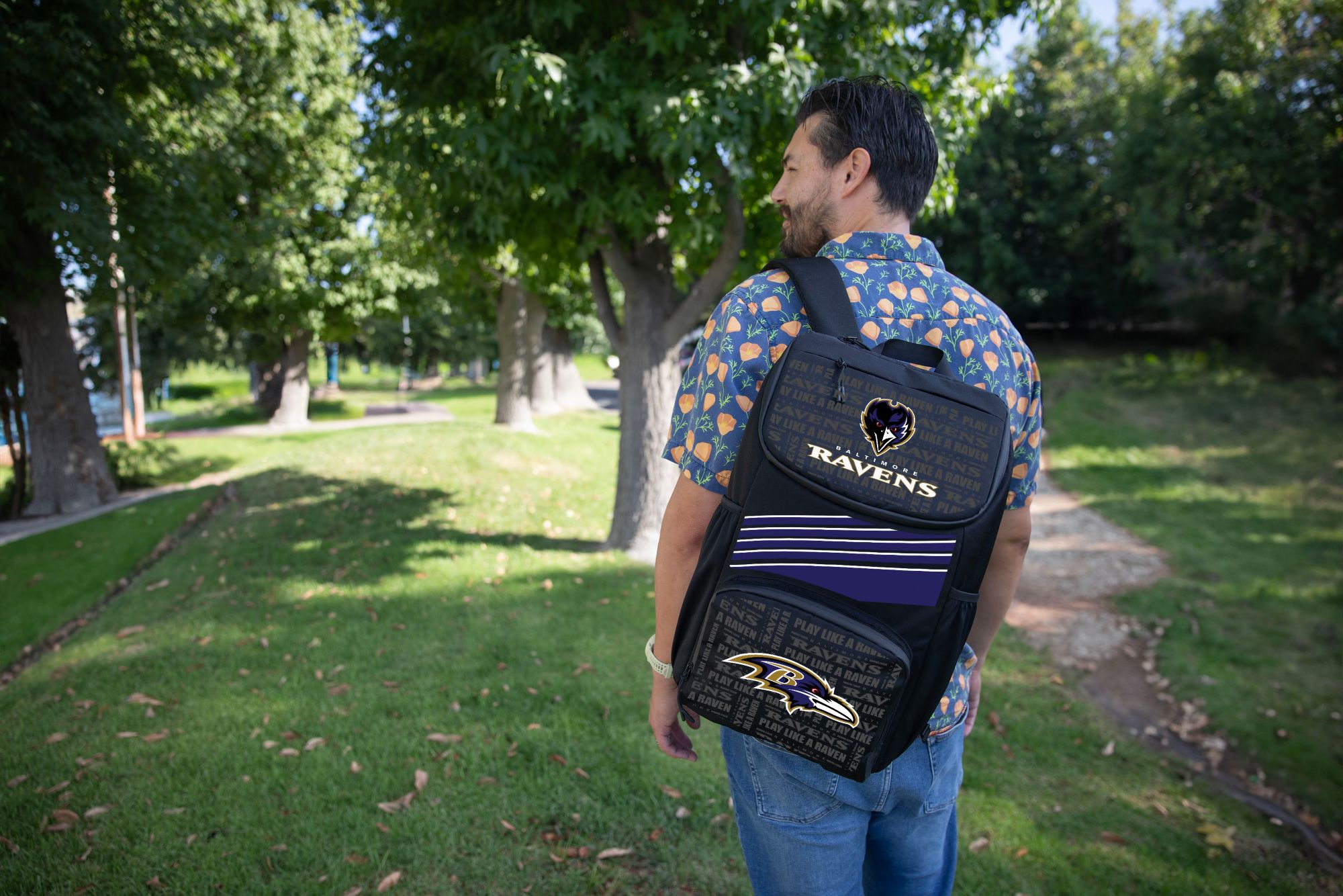 Picnic Time Baltimore Ravens LG Backpack Cooler product image