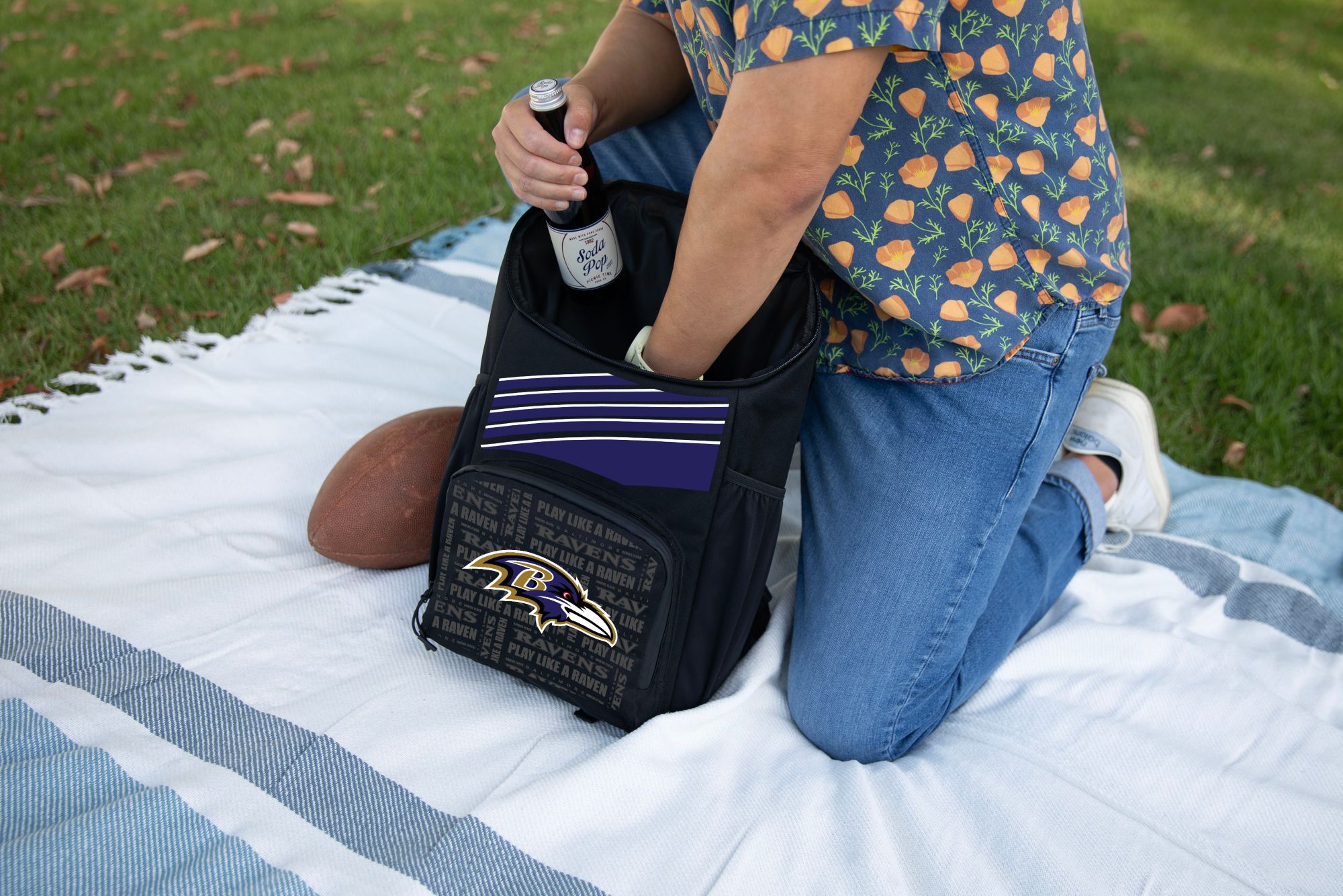 Picnic Time Baltimore Ravens LG Backpack Cooler product image