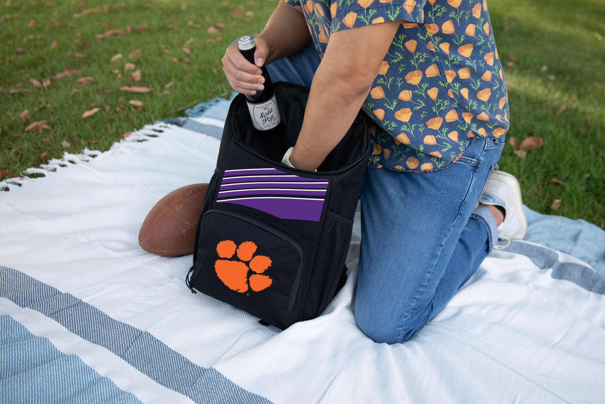 Picnic Time Clemson Tigers Large Backpack Cooler product image