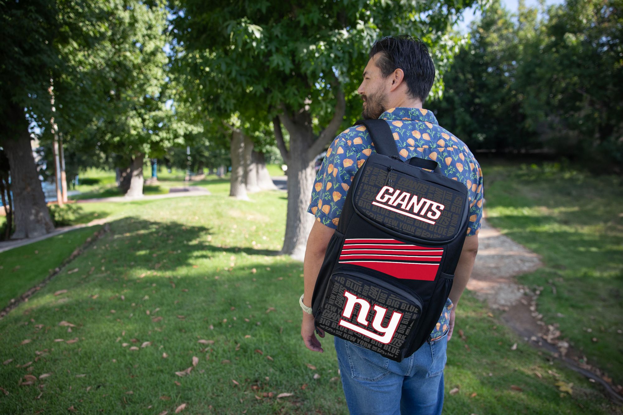 Picnic Time New York Giants LG Backpack Cooler product image