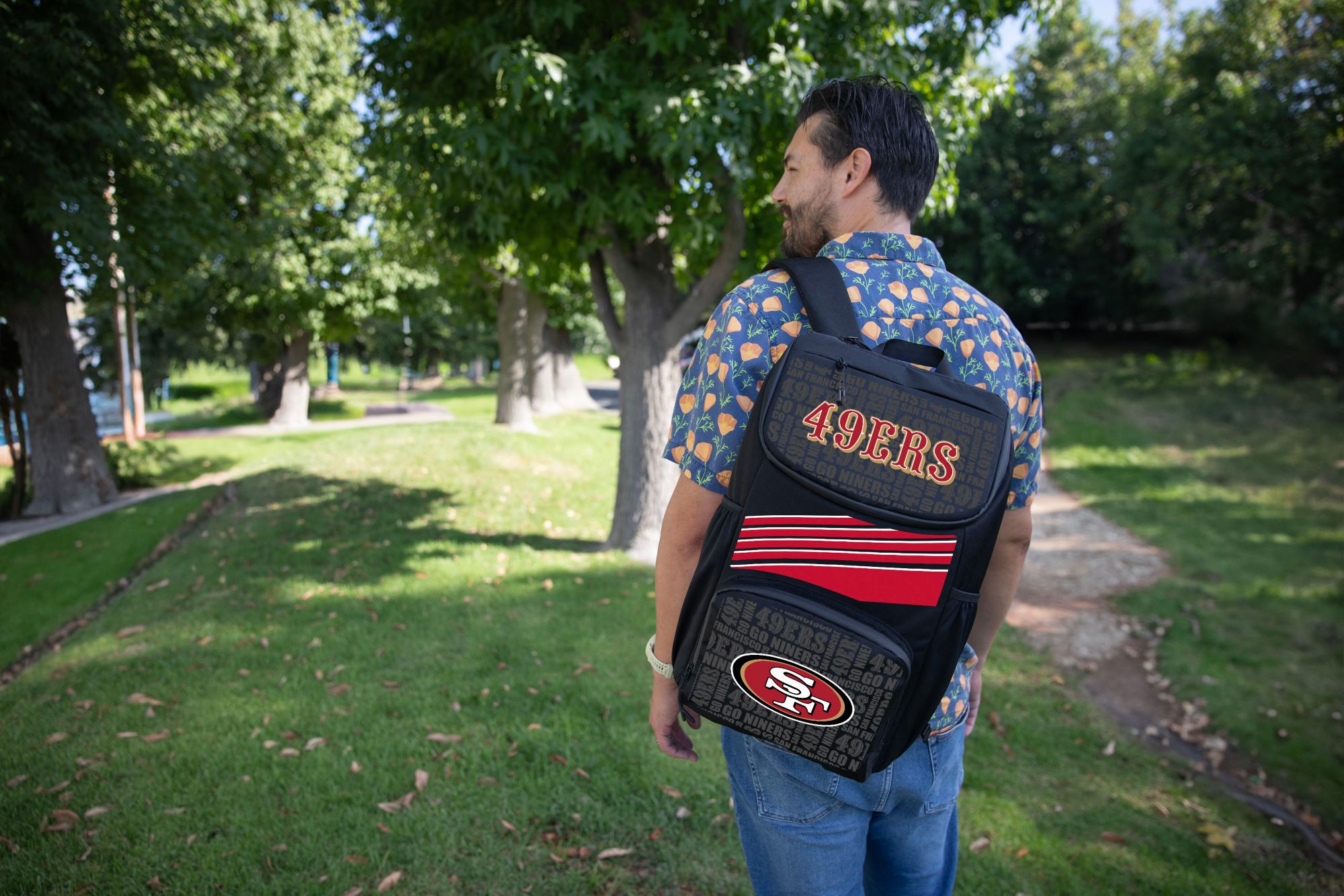 Picnic Time San Francisco 49ers LG Backpack Cooler product image