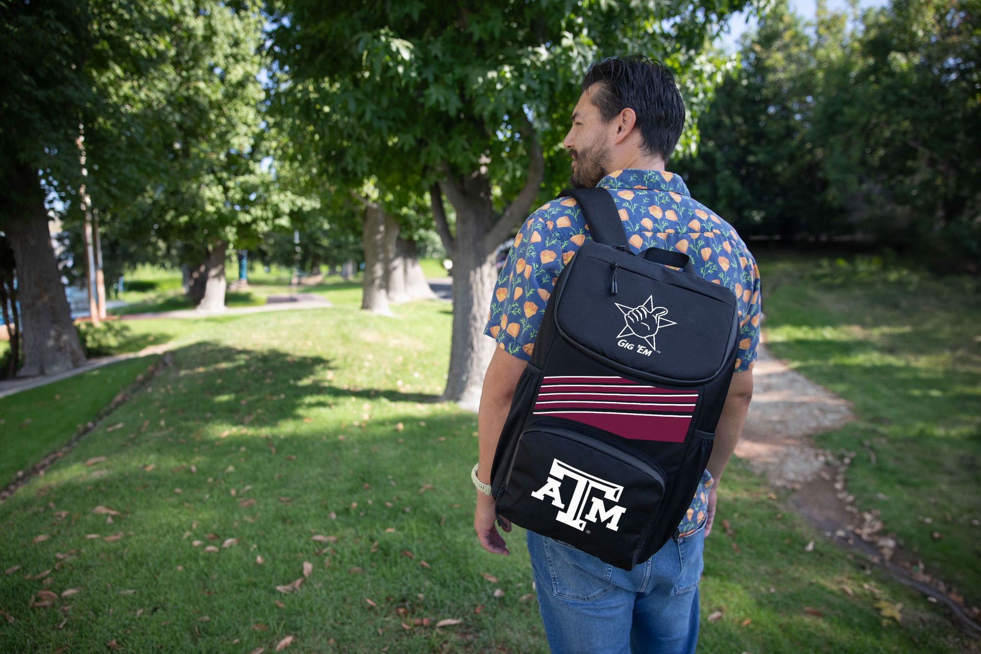 Picnic Time Texas A&M Aggies Large Backpack Cooler product image
