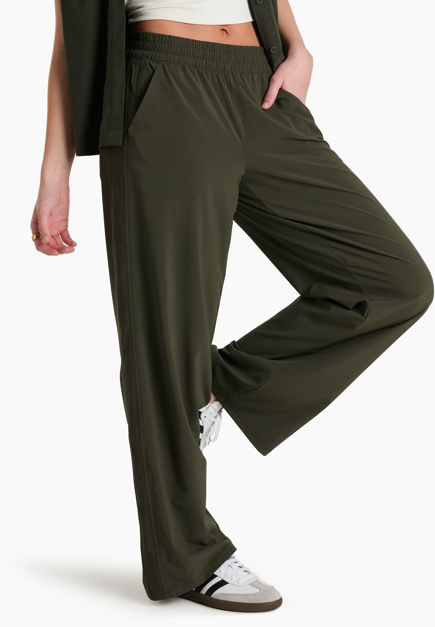 KUHL Women's Vantage Wide Leg Pant product image