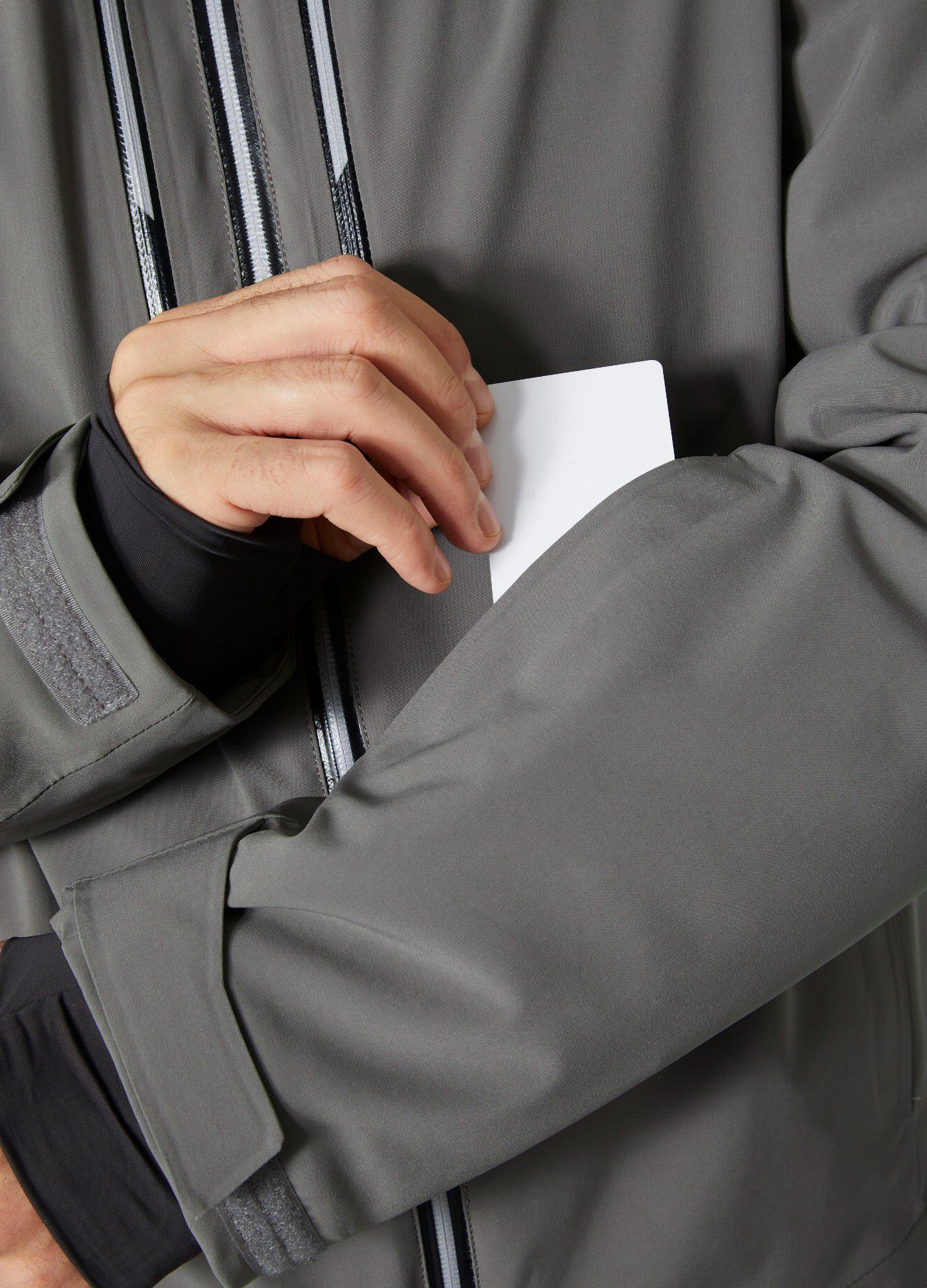 Helly Hansen Men's Alpha Lifaloft Insulated Ski Jacket product image